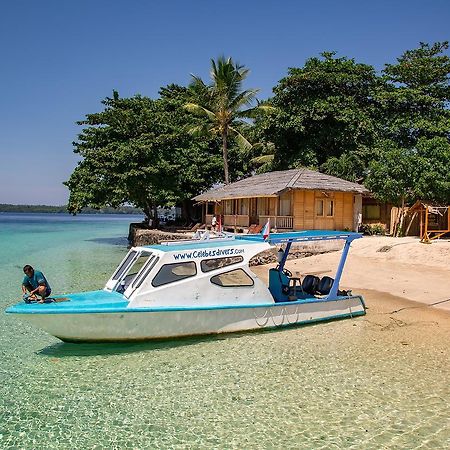 Onong Resort Siladen Island Exterior photo